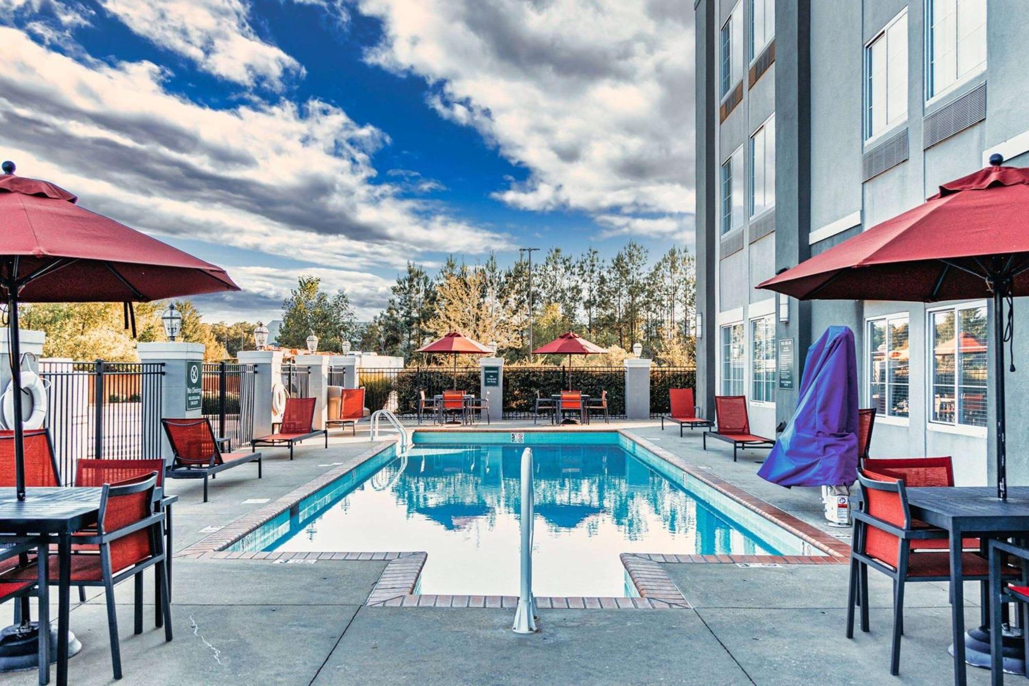 La Quinta By Wyndham Starkville At Msu Екстер'єр фото